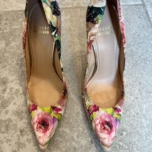 Floral Stuart Weitzman Pumps - size 8